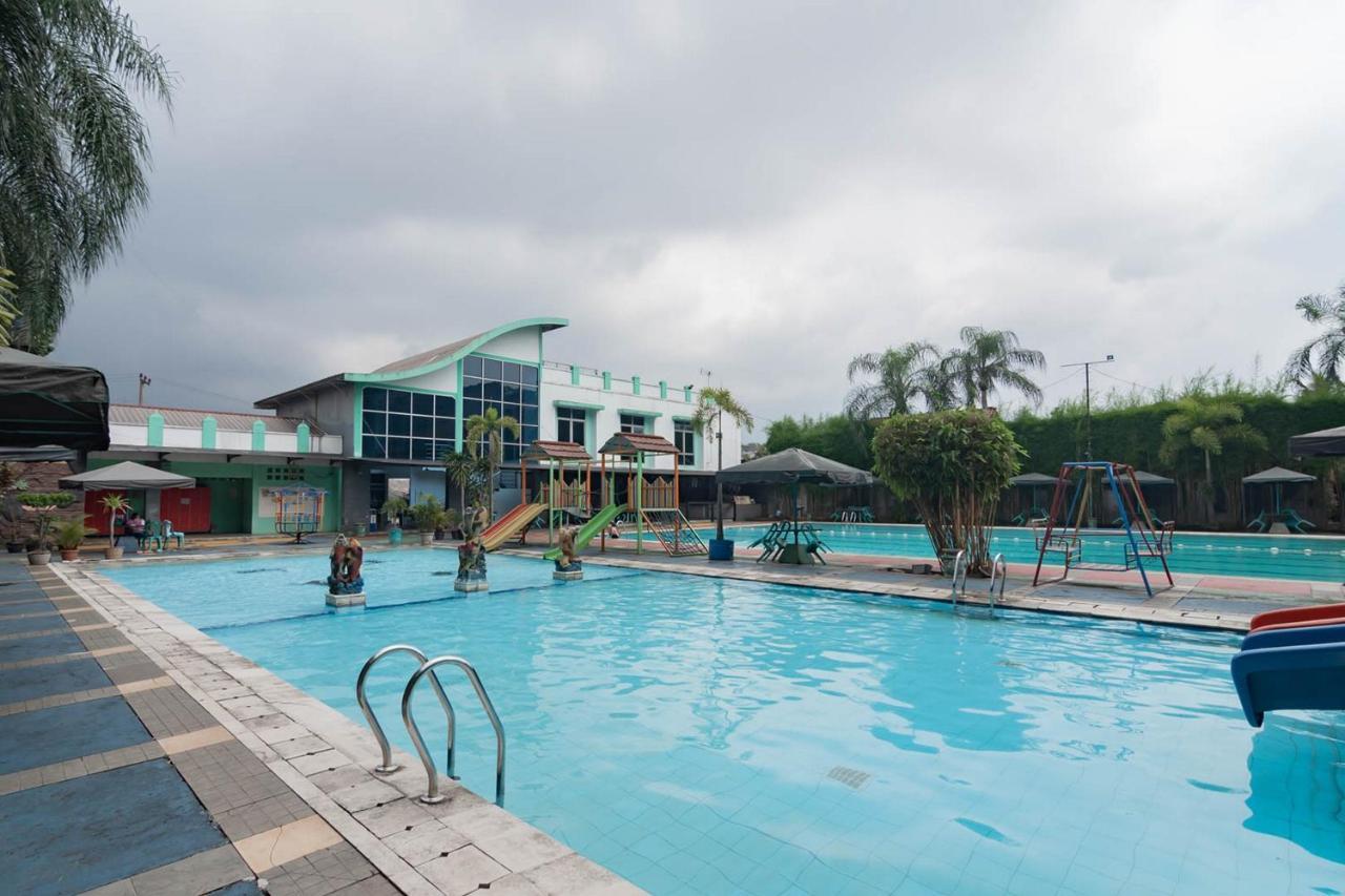 Urbanview Hotel Sagara Bogor Luaran gambar