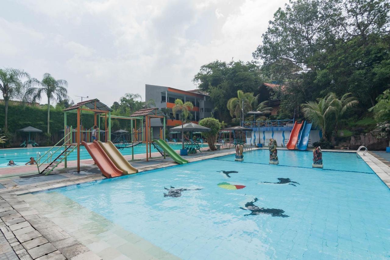 Urbanview Hotel Sagara Bogor Luaran gambar